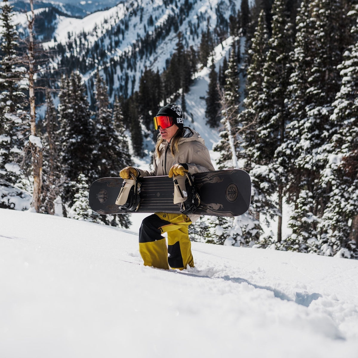 Goat Pro Carbon Snowboard 2026