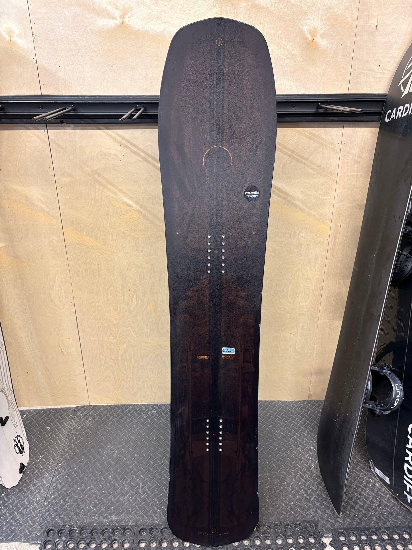 Bonsai Enduro Limited Snowboard 154cm - Demo Board 2769