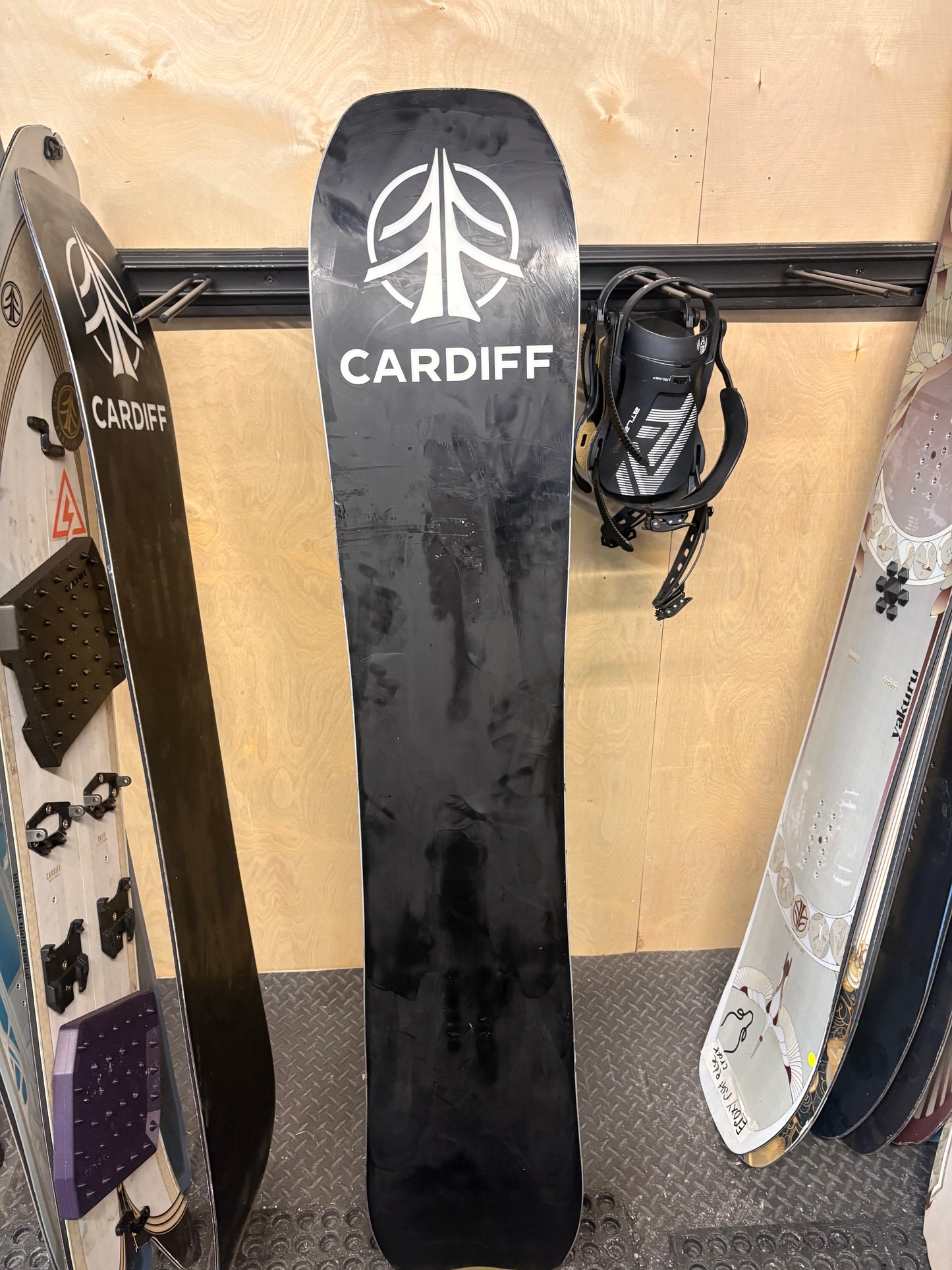 Crane Enduro Limited 154cm - Demo Board 2670