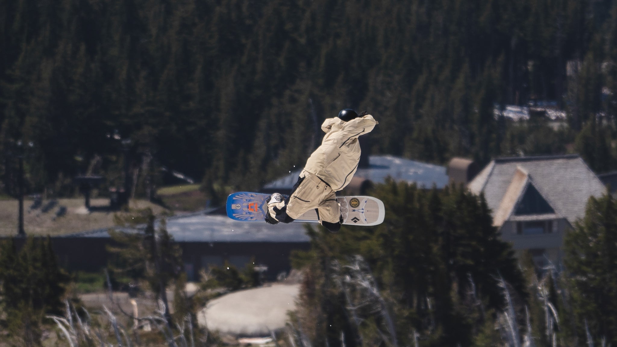The Crane Snowboard