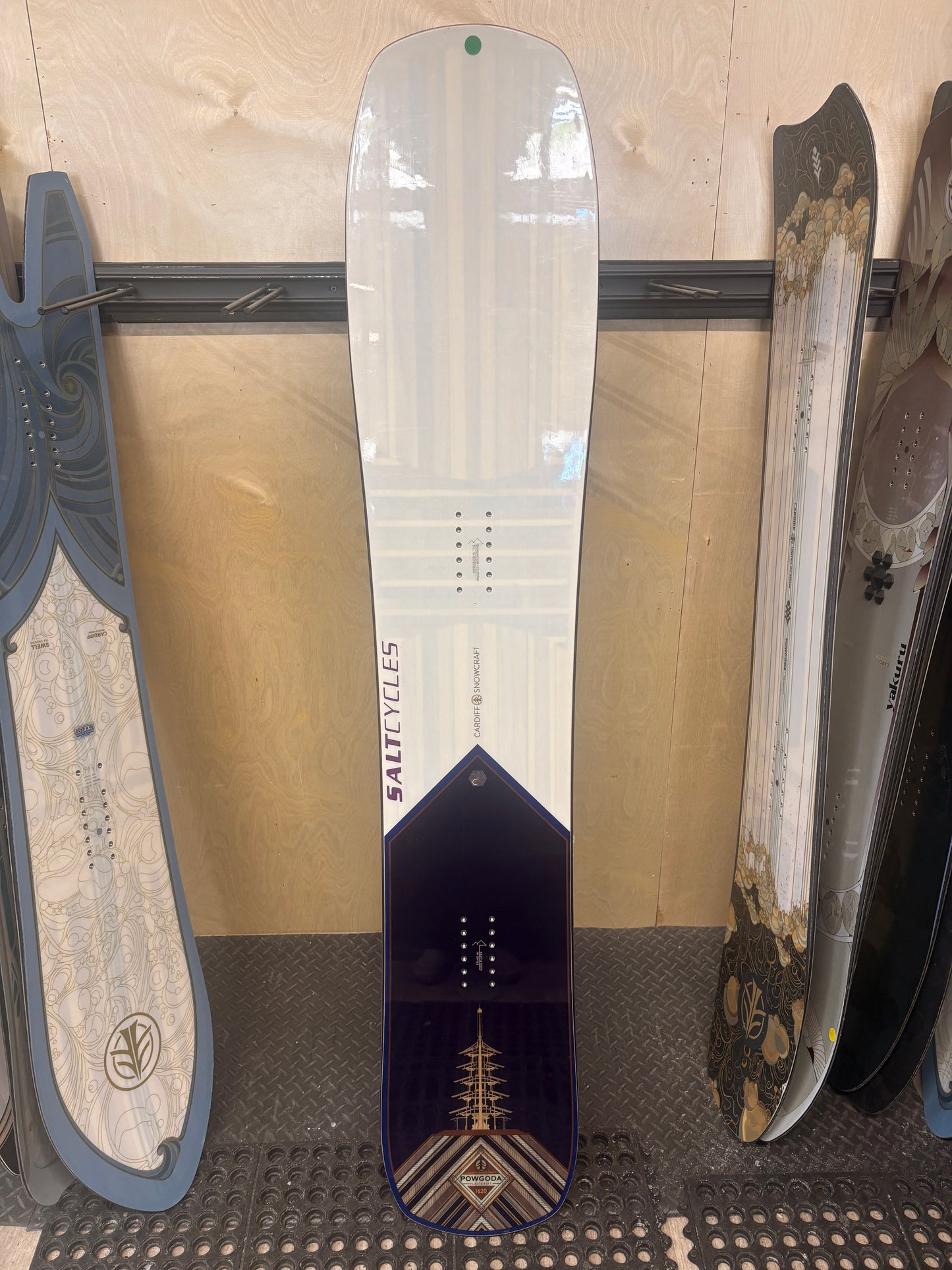 Powgoda 2021 162cm - Demo Board 10
